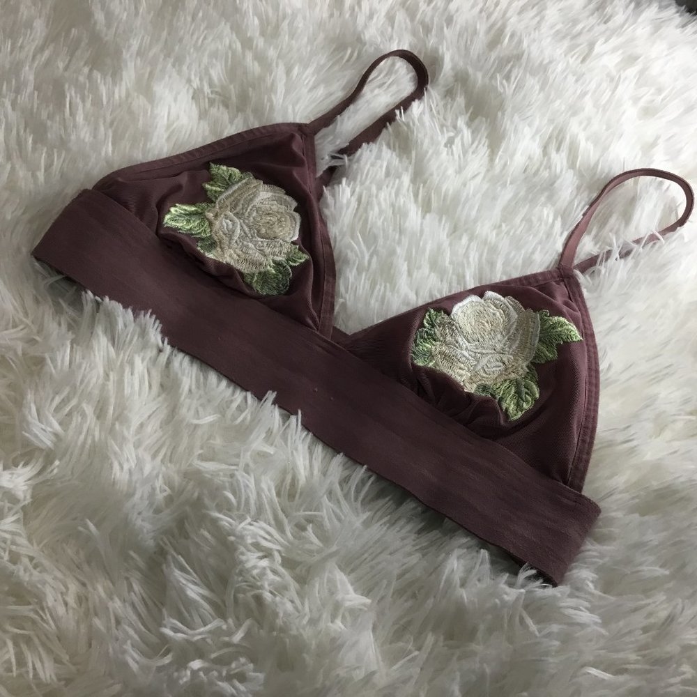 PINK Victoria's Secret Mesh Flower Embroidery Bra